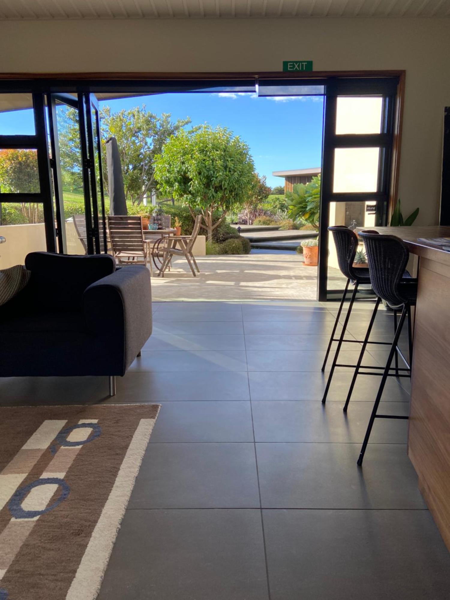 La Bodega Waiheke Island Hotel Surfdale Kültér fotó